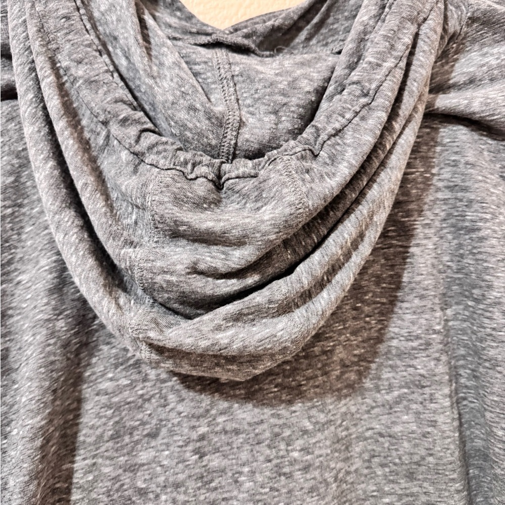 GAP Charcoal Women's Hoodie - Picture 7 of 7
